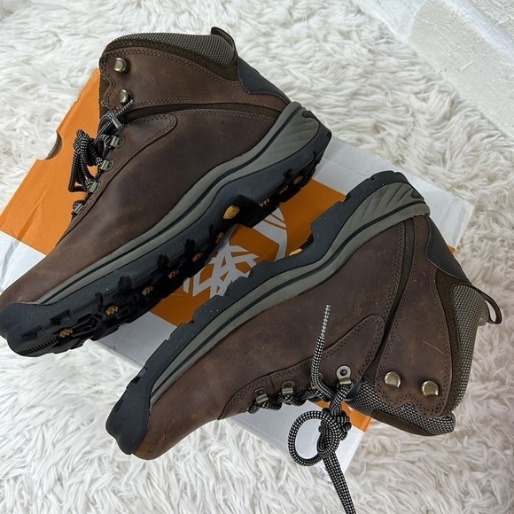 NIB Timberland White Ledge Mid Ankle Boot Dark Brown - Picture 4 of 12